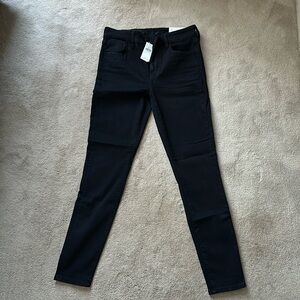 NWT American Eagle Next Level Stretch low rise jegging size 10